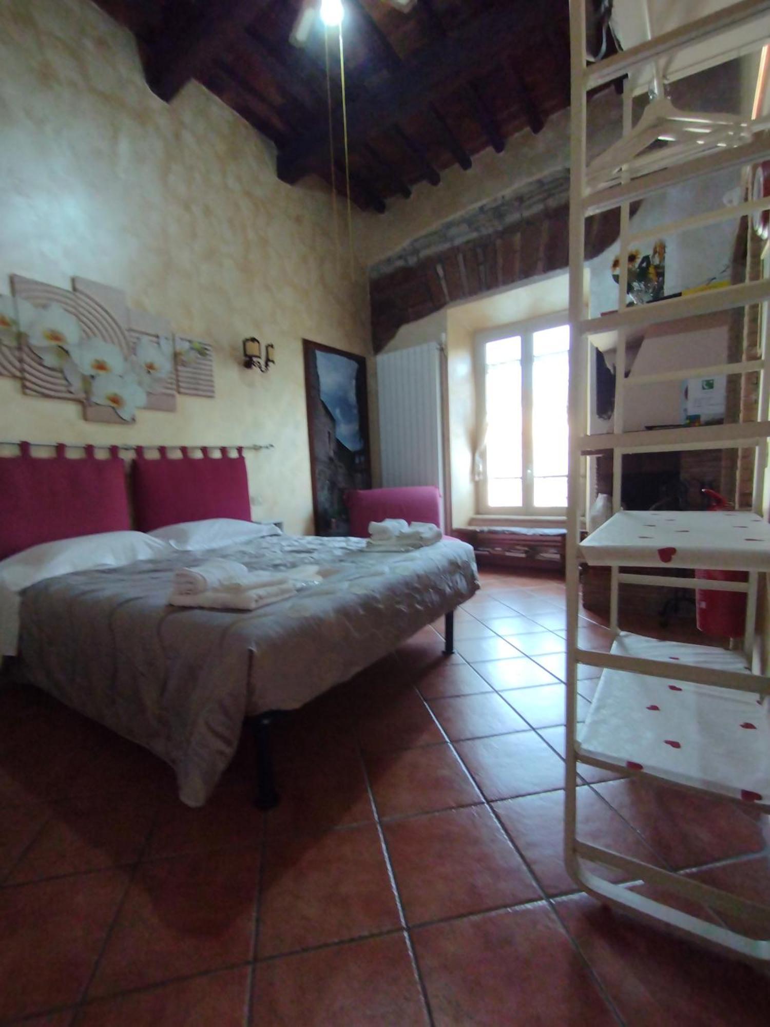 La Mensa Ponderaria Guest house *